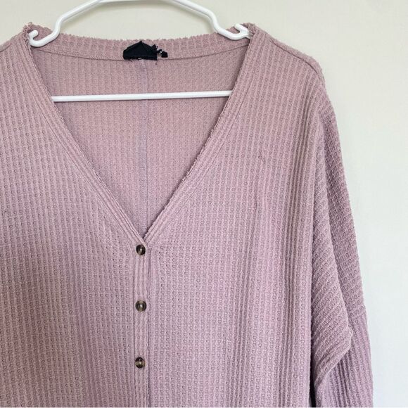 Urban Outfitters Tops Jojo Oversized Thermal Button Front Top Size Medium - Picture 4 of 11